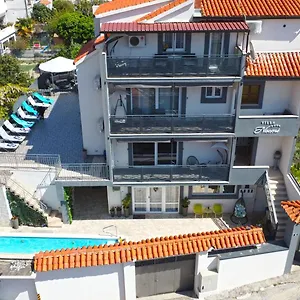 villa-naomi.splithotels.org/