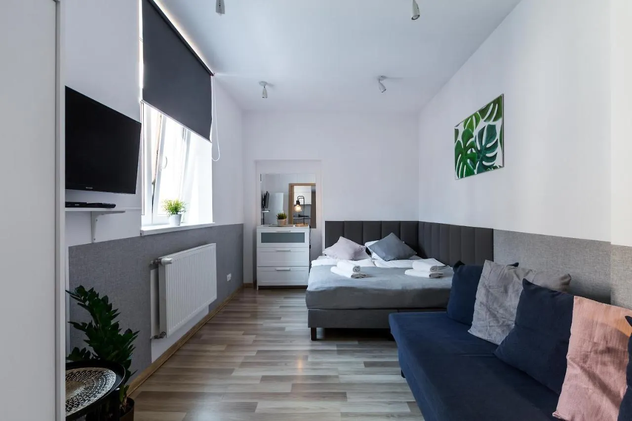 Wawel Cracow Old City Apartments - Friendhouse Apartments Краков Польша