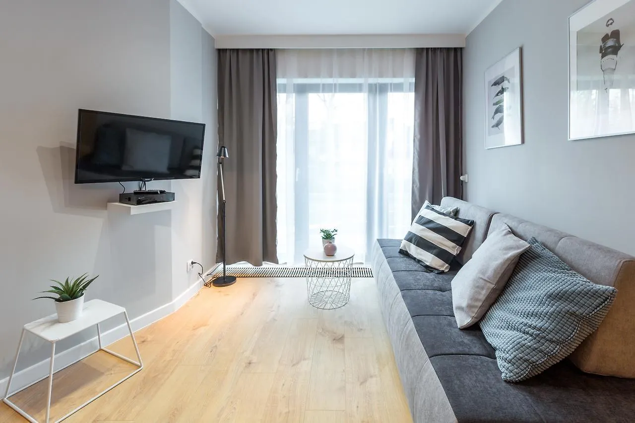 קרקוב Wawel Cracow Old City Apartments - Friendhouse Apartments 0*,  פולין
