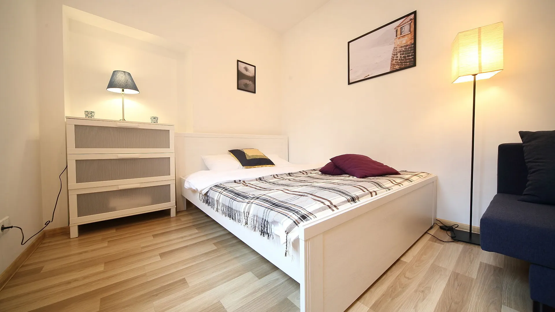 Wawel Cracow Old City Apartments - Friendhouse Apartments Краков 0*,
